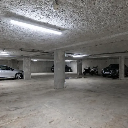 Planb - Living Otel 3*