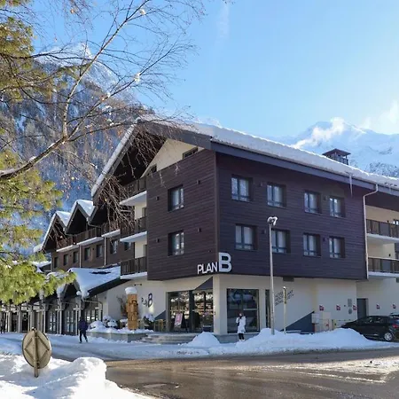 Hotel Plan B - Living 3*