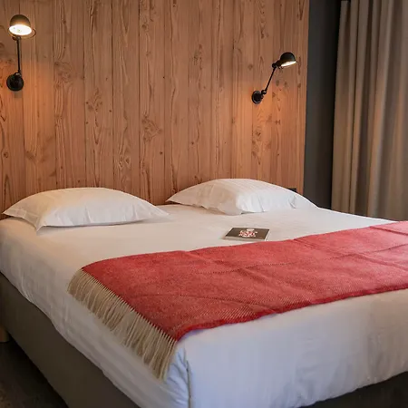 Hotel Plan B - Living 3*
